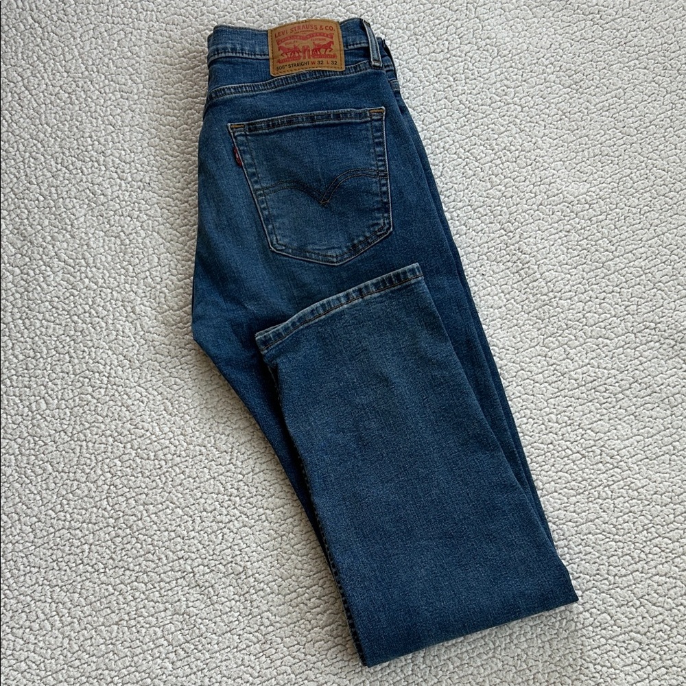 Levi's Men's Classic Blue Straight Jeans